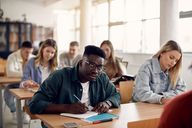 Studierende im Hörsaal