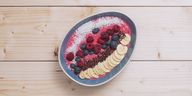Passend zur Beerenzeit: Smoothie-Bowl 